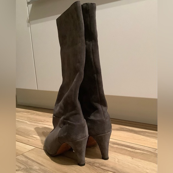 Vintage FINNISH Grey Suede leather  fold over 3” heeled boots - Picture 7 of 12